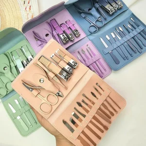 ست مانیکور و پدیکور ۱۶ عددی کیف چرمی