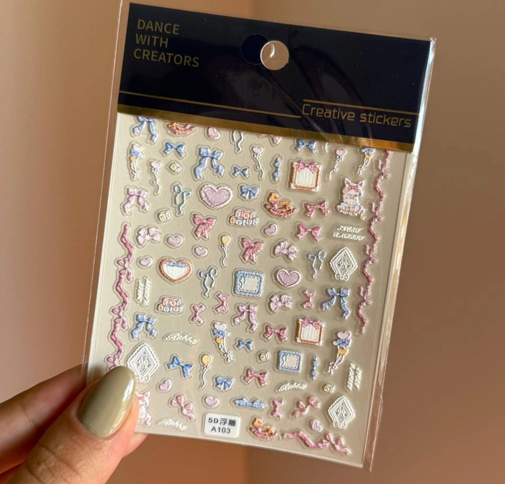 لنز ناخن برجسته روسی پاپیون آبی