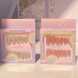 ناخن مصنوعی شاین دار مدل مجلسی و براق نصب آسان و ماندگاری بالا