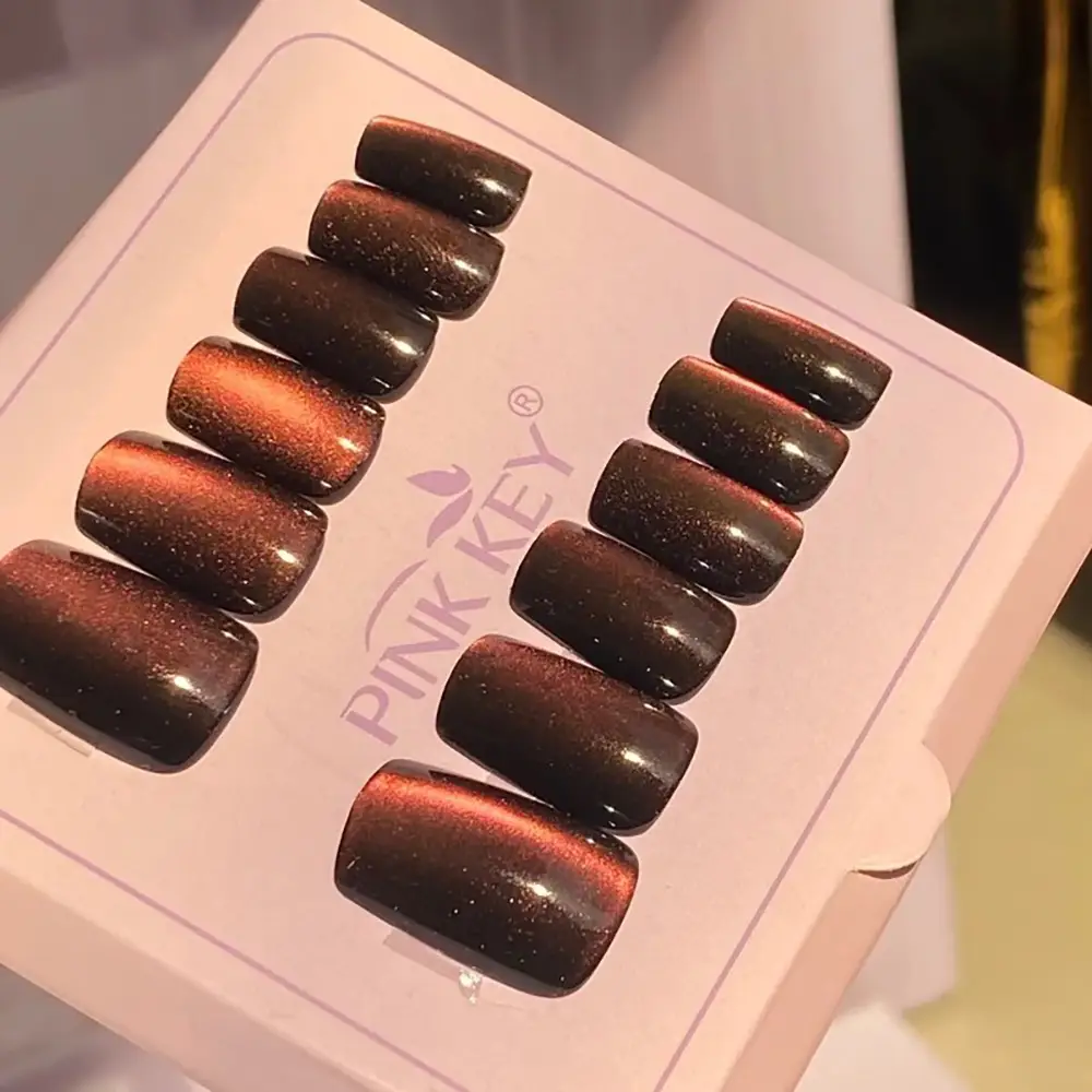 ناخن مصنوعی شاین دار جدید مدل فانتزی و براق کیفیت عالی و نصب سریع